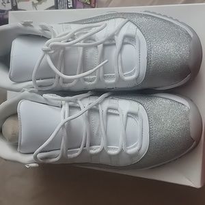 Air jordan retro 11 size 8